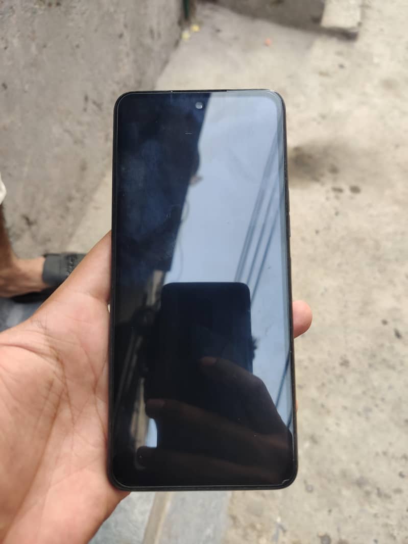 Tecno Camon 18t 0