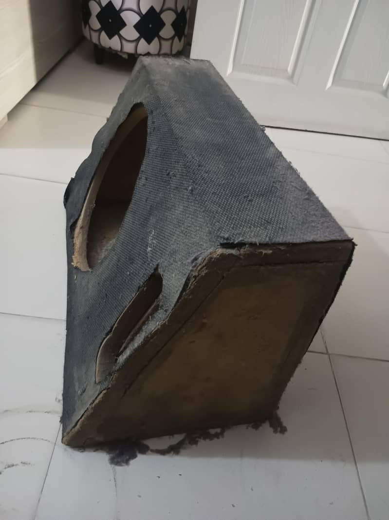 Sound system complete available 11