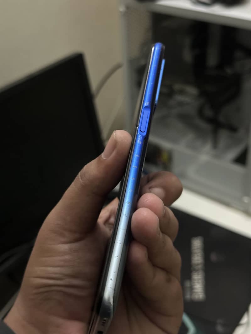 OPPO A54 3