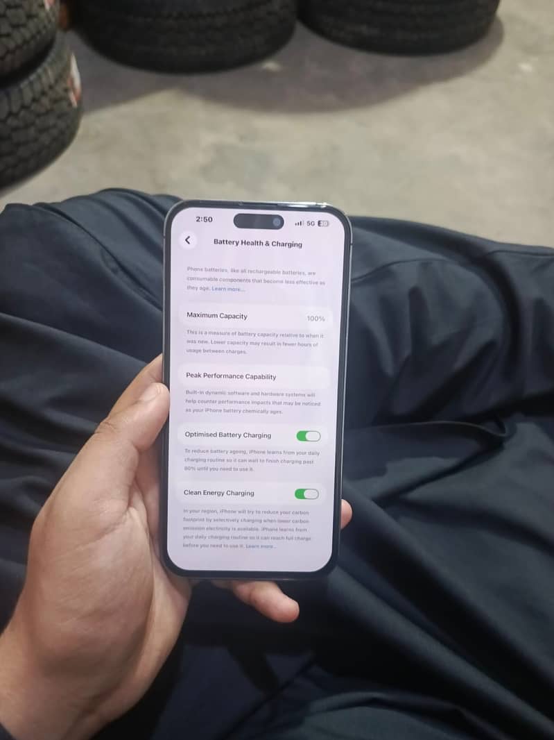 Apple iPhone 14 Pro Max 6