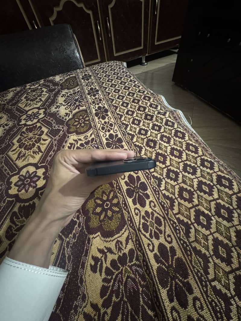 Apple iPhone 13 3