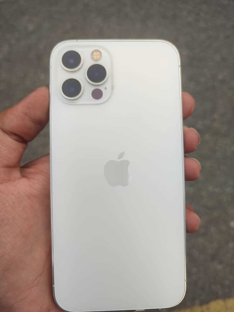 Apple iPhone 12 Pro 0