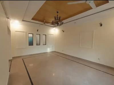 Beautiful 2nd Floor Portion For Rent In I-10