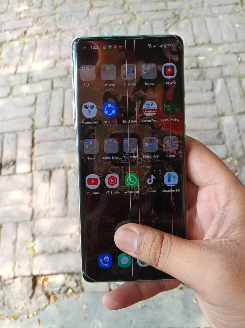 One Plus 8 Pro 6
