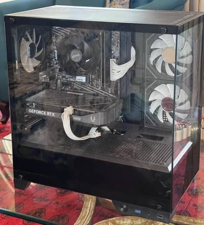 ZOTAC EDGE NIVIDIA GeForce RTX 5060 Ti 8 GB Silver Colour