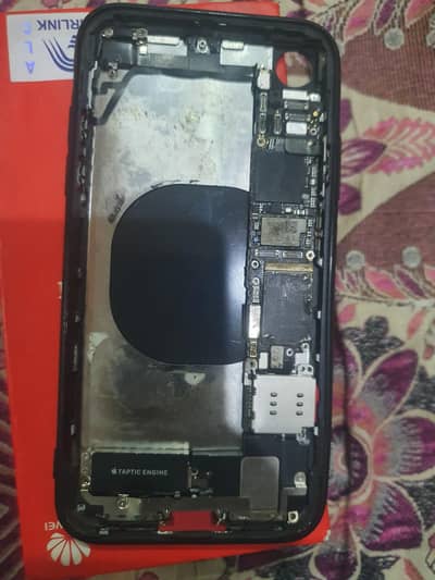 Apple iPhone XR