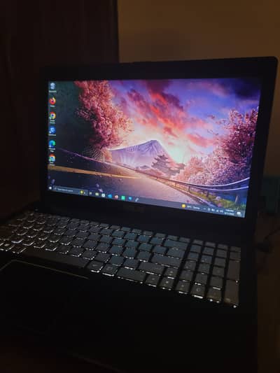 ASUS Q500A | 4GB RAM | 128 GB SSD | CORE i5 3rd Generation