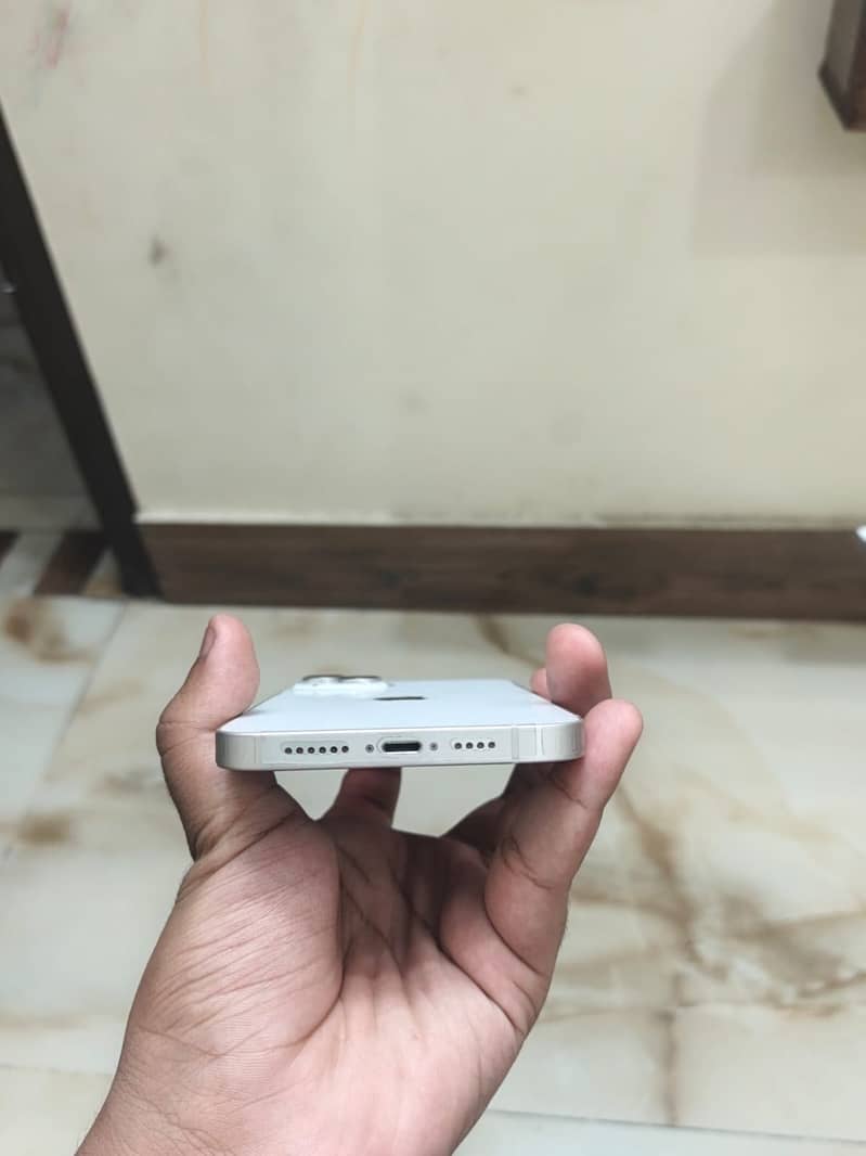 Apple iPhone 14 plus 4