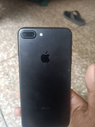 Apple iPhone 7 Plus 128 gb pta approved jet black