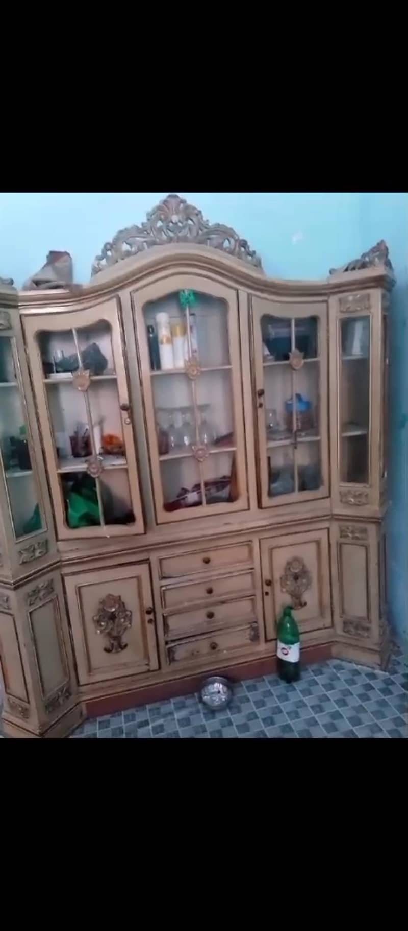 dressing side table or divider 4