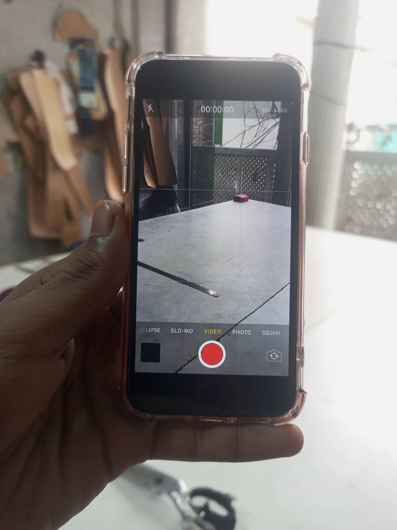 Apple iPhone 7 3