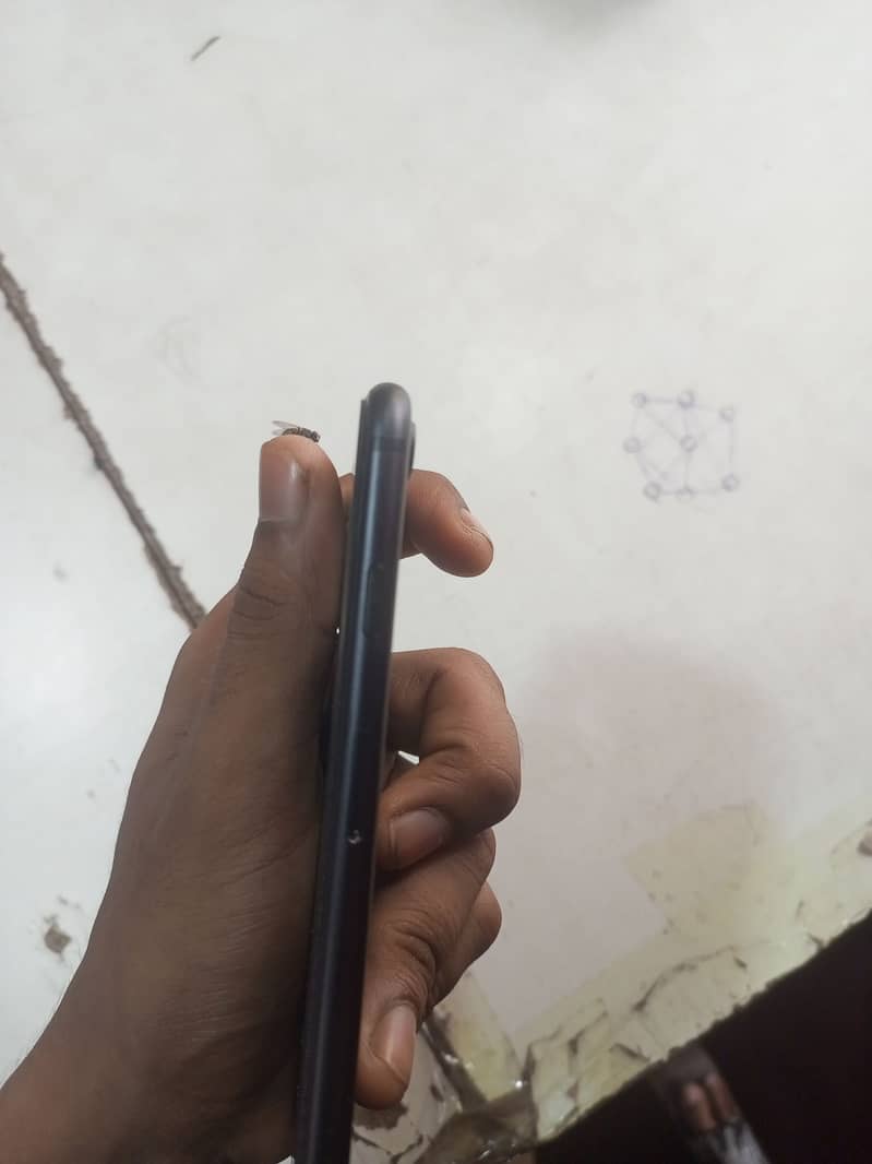 Apple iPhone 7 4