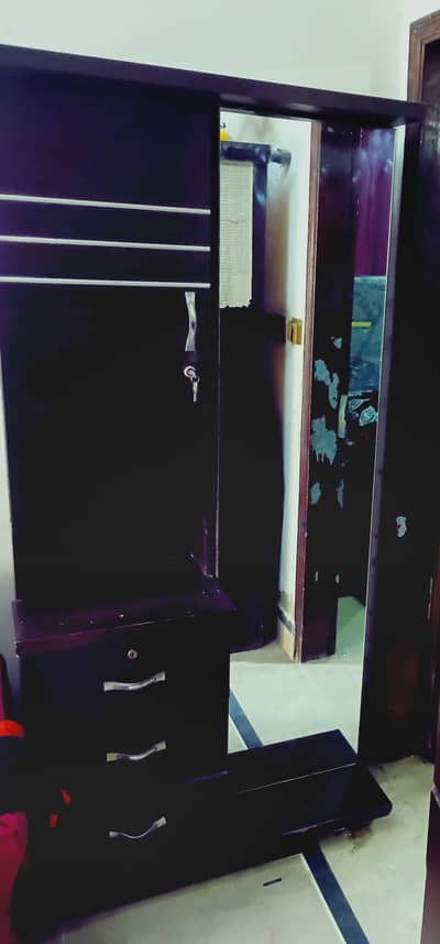 Dressing Table Sliding