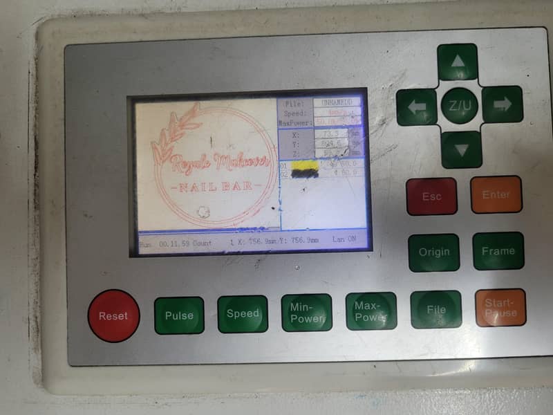 laser cutting machine 3