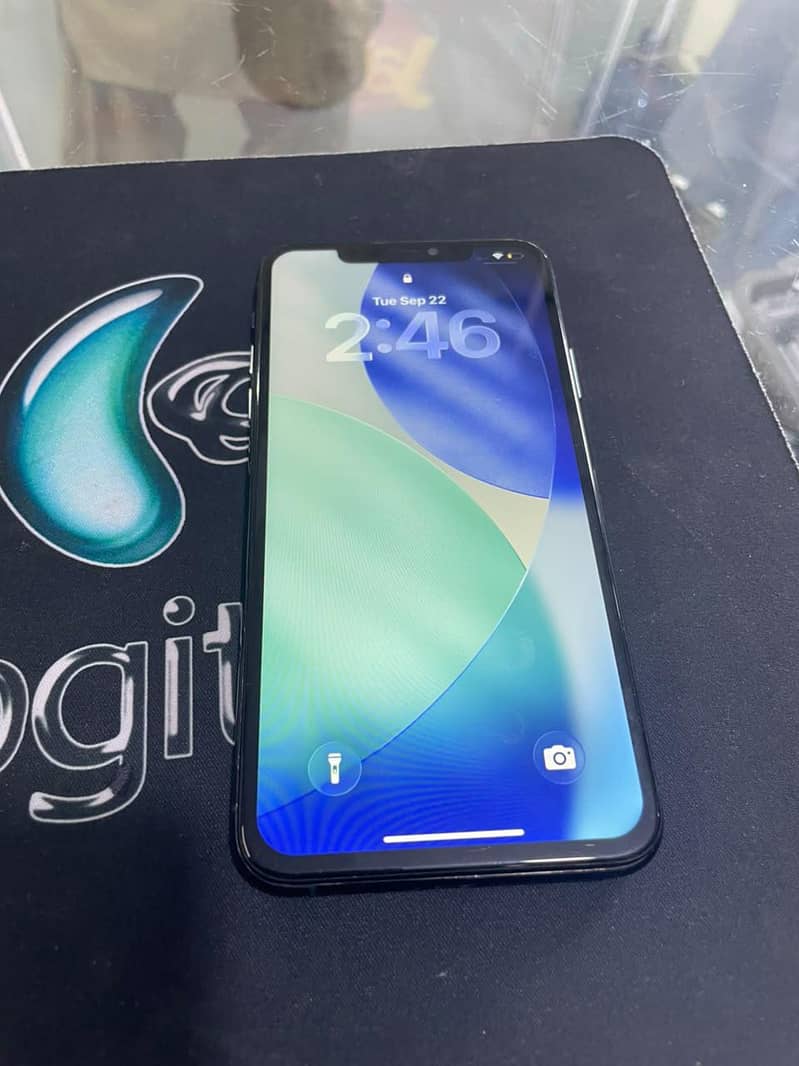 Apple iPhone 11 Pro Max 5