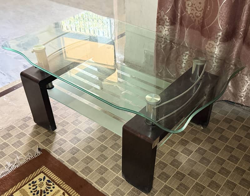 Center Table 0