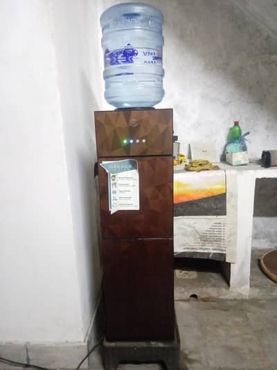 pel water dispenser