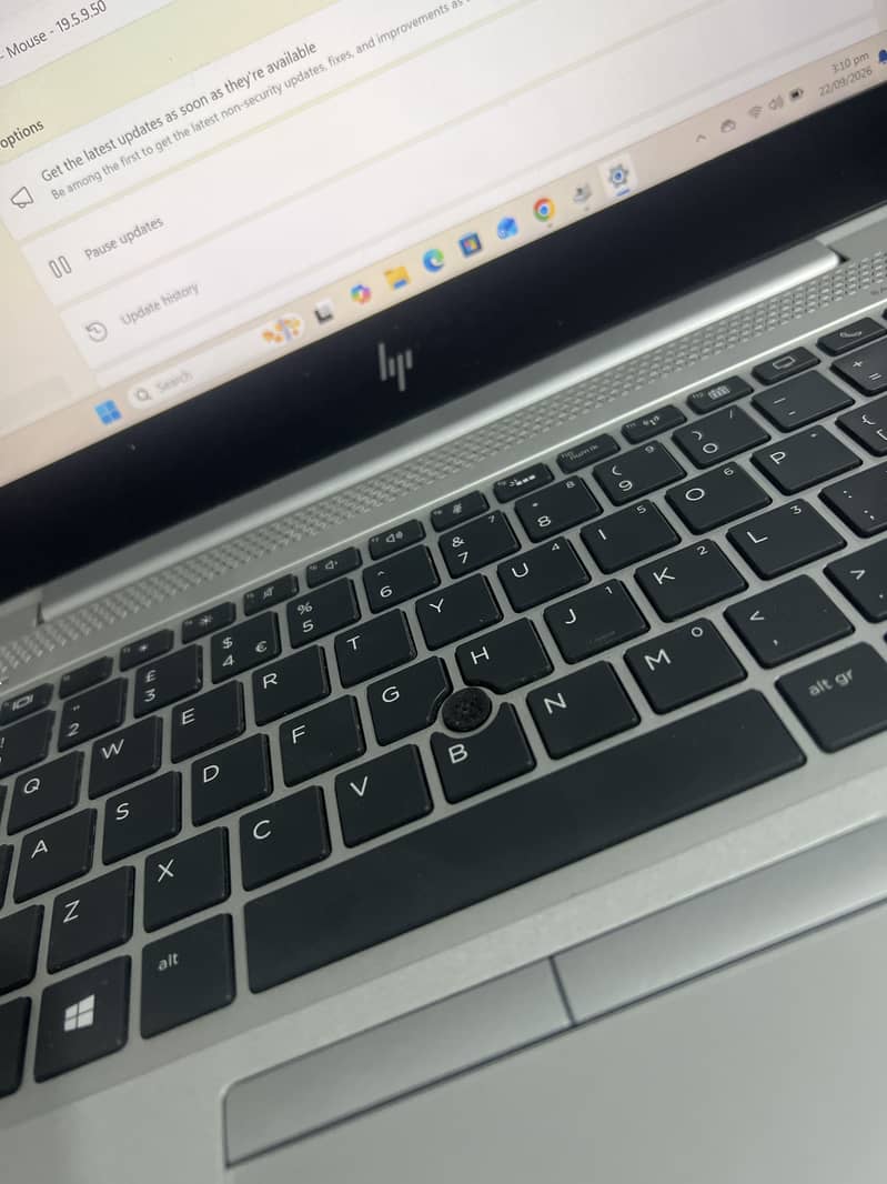 Laptop 0