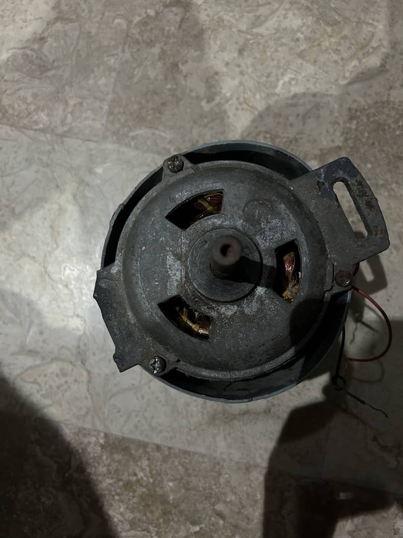Motor 3