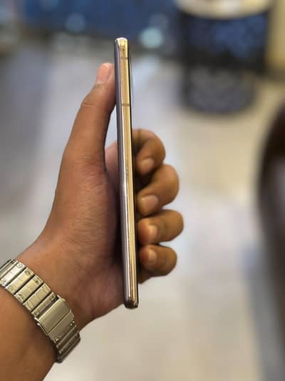 Samsung Mobile S21