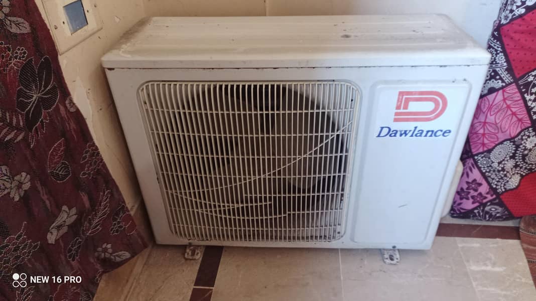 dawlance split AC 1 Ton 3