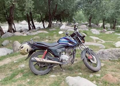 Honda cb125f