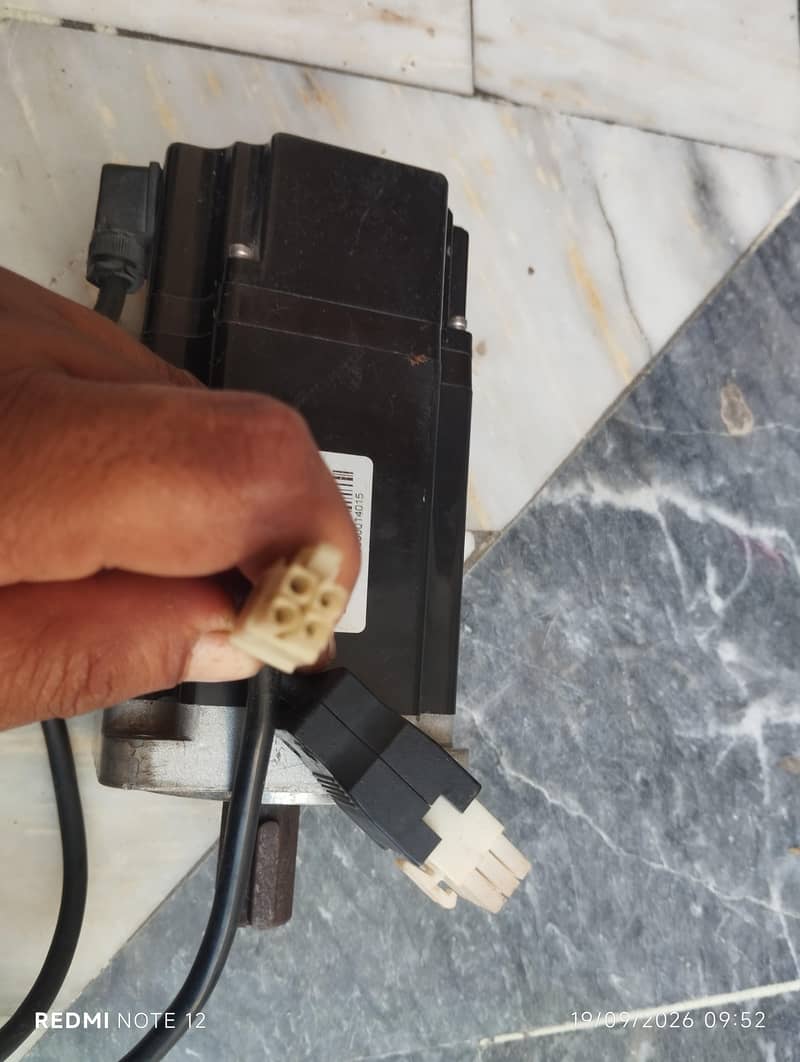 servo motor 3
