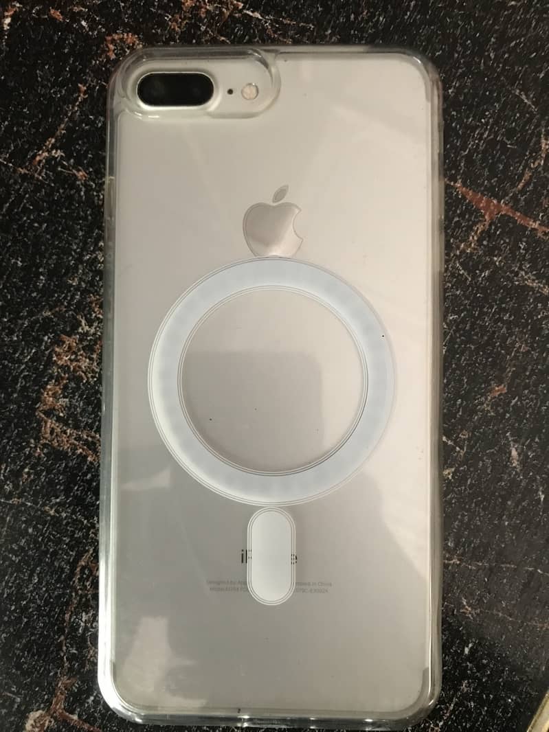 Apple iPhone 7 Plus 0