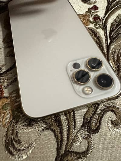 Apple iPhone 12 Pro