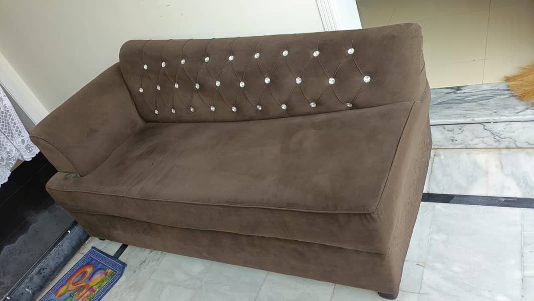 7 seater sofa 0