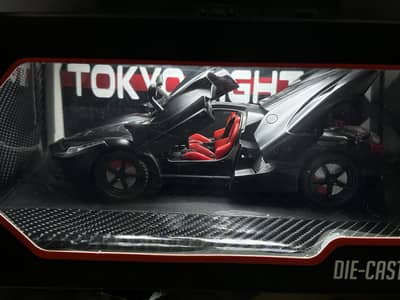 La Ferrari show piece model box