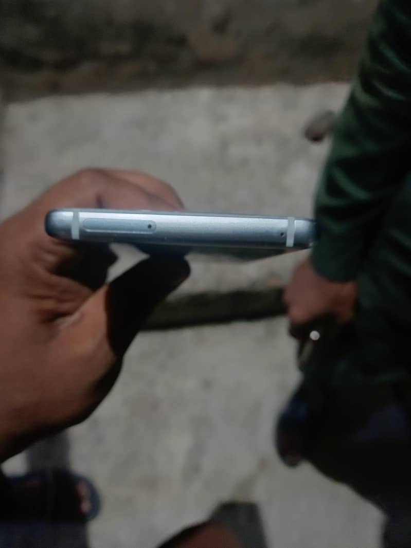 Samsung Mobile Note 9 1