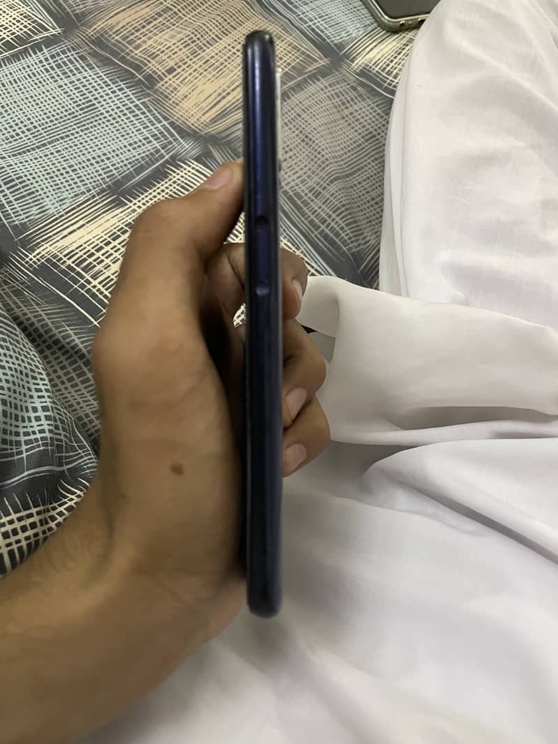 OPPO A52 4