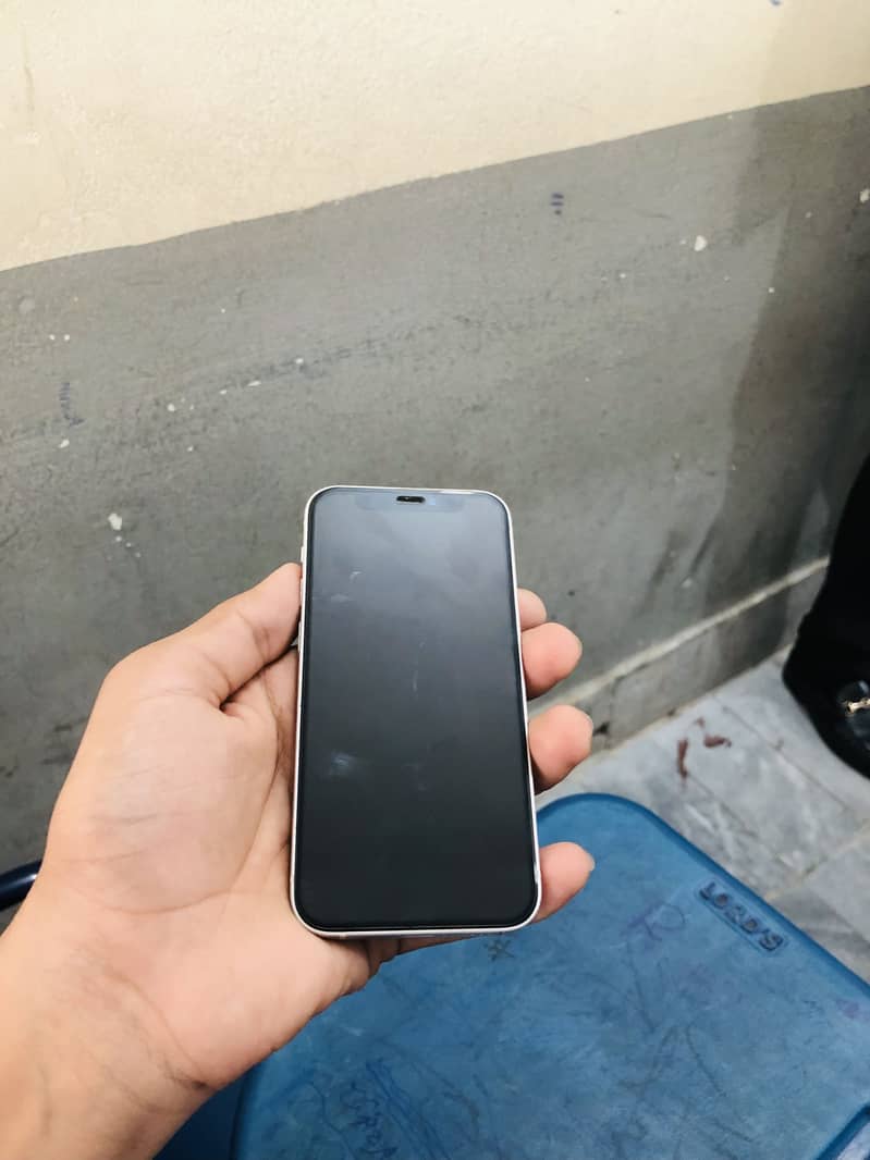 Apple iPhone 12 mini 5