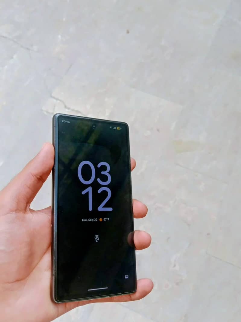 Google Pixel 7a 1