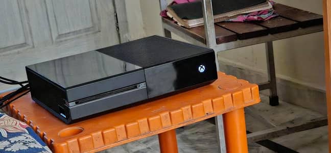 Xbox One Jail Break  10/10 Condition Games Install In Best Price