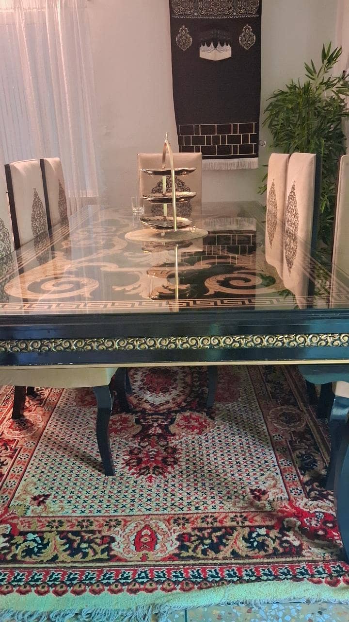 8 chairs dining table 3