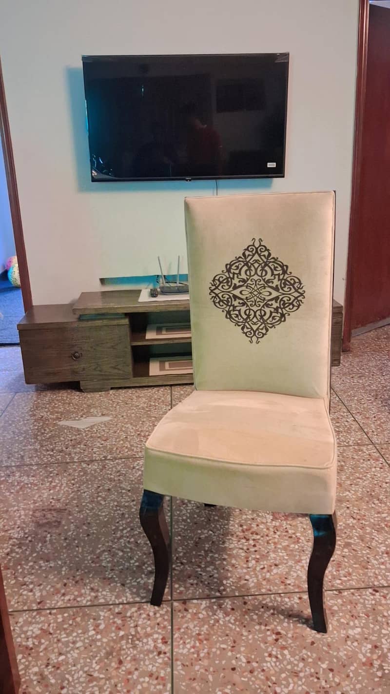 8 chairs dining table 4