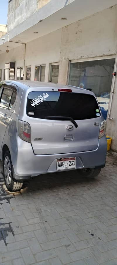Daihatsu Mira 2015
