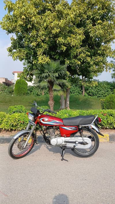 Honda CG 125 | 2014 Model | 10/10 Condition Total Geniune