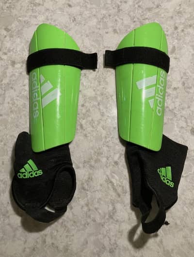 Adidas Soccer Shin Guard youth Boys Used