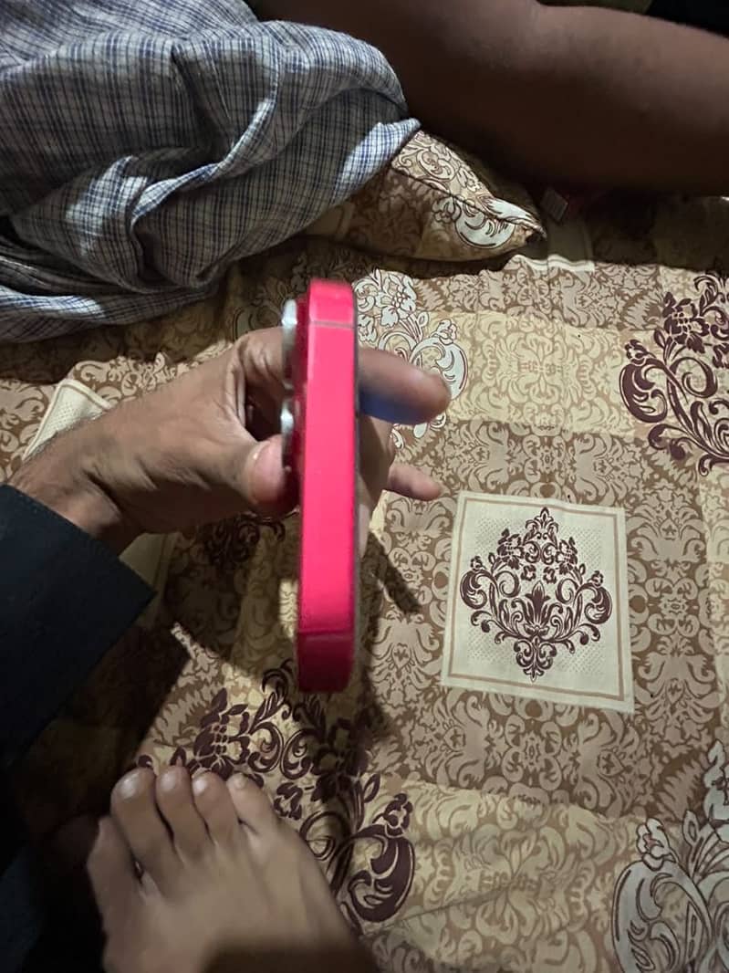 Apple iPhone 14 1