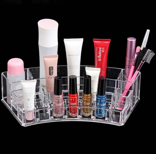 RN 3 Steps Makeup Organizer in Clear Acrylic – 19-Space Cosmetic Storage for Lip Gloss, Lipstick, Nail Polish