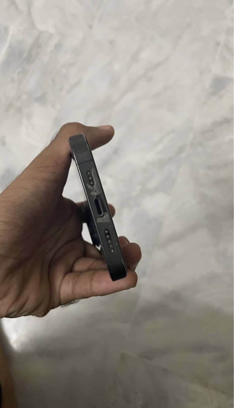 Apple iPhone 13 Pro 1