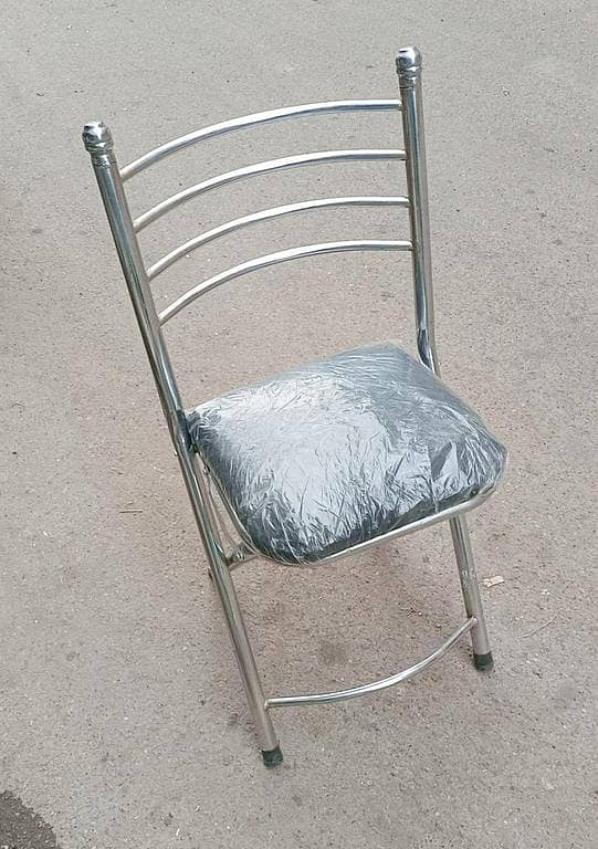 RN Silver Chrome Commando Folding Chair with Namaz Cushion