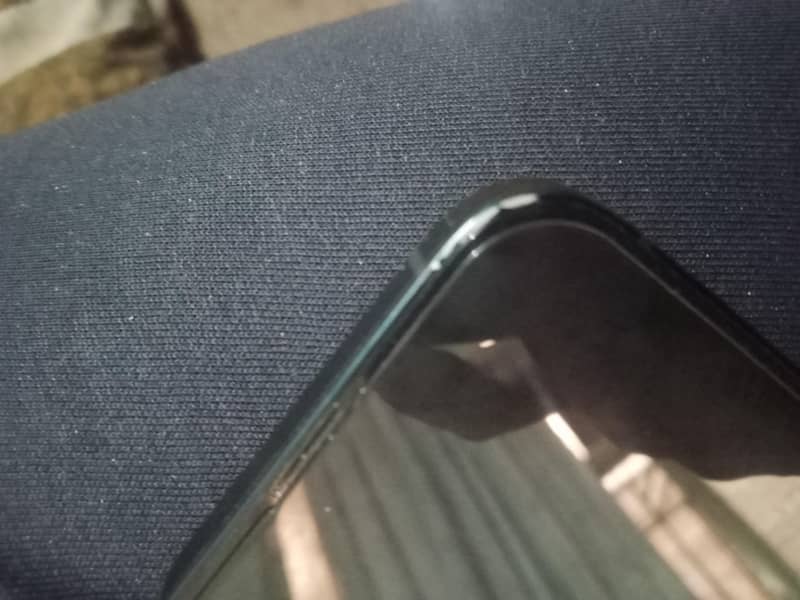 Apple iPhone 14 5