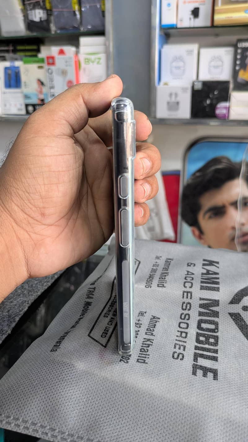 Google pixel 6A 5