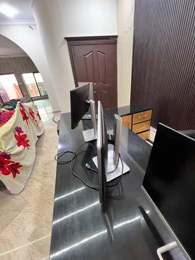LCD or office table for sale