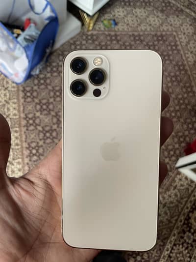 Apple iPhone 12 Pro jv