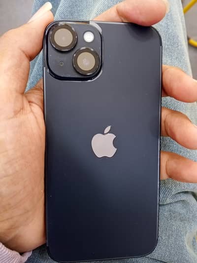 Apple iPhone 13